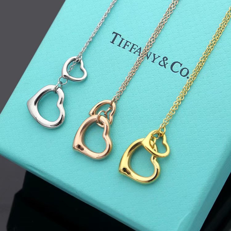 d necklace tiffany
