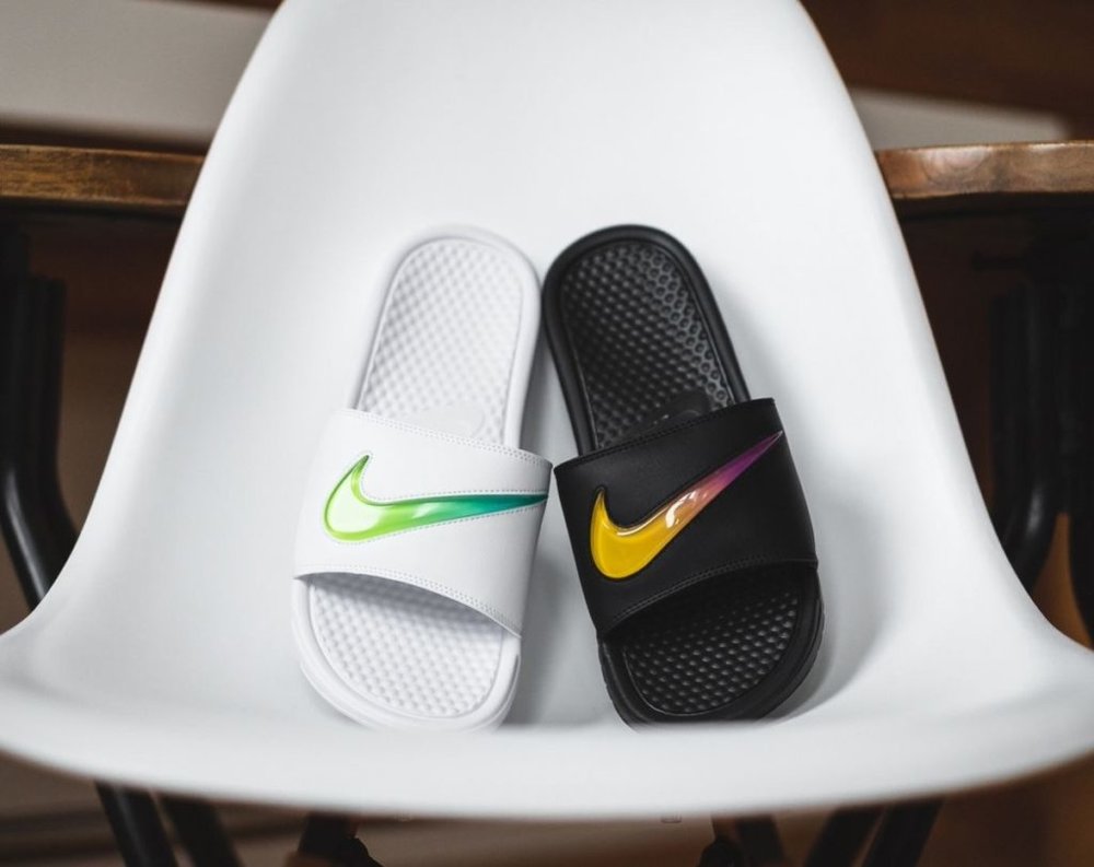 Nike Benassi JDI Slides \