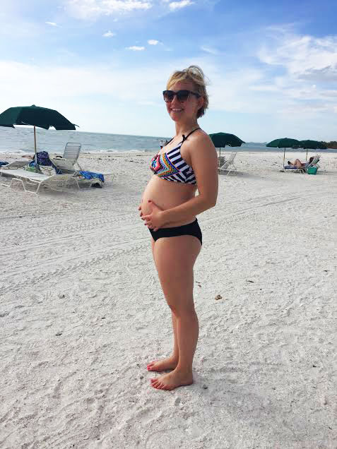 Body issues, be gone! | What I Learned While Pregnant in a Bikini