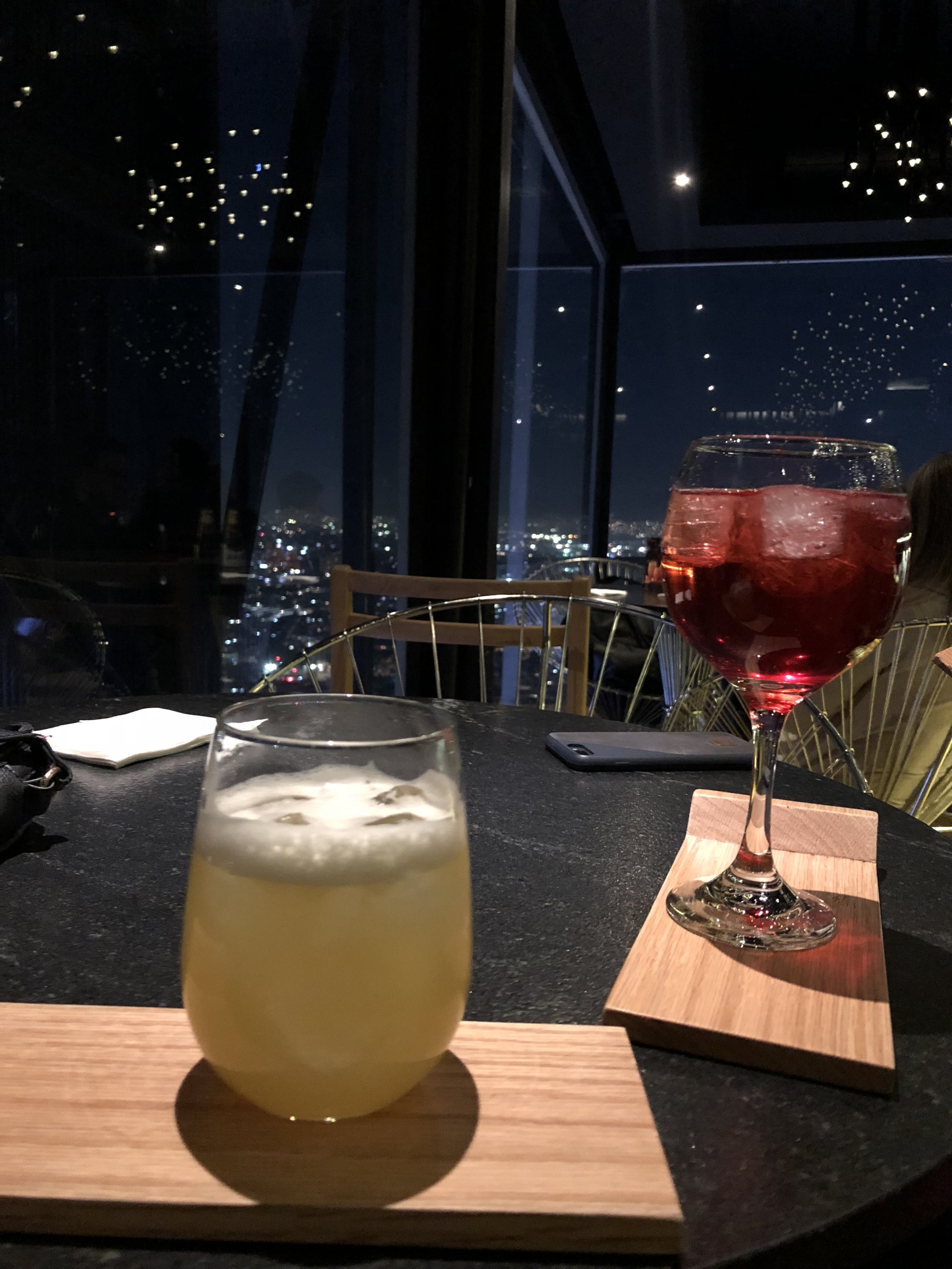 Torre Latinoamericana | Mexico City | The 10 Best Spots to Eat and Drink in Mexico City | www.flowersandleatherevents.com