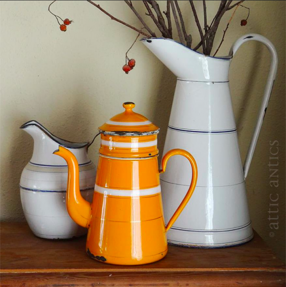 Orange Enamelware coffee pot Enamelware - A Collector's Guide http://mysoulfulhome.com