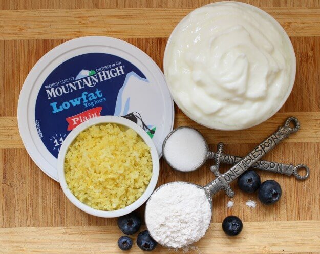 Lemon yogurt pound cake http://mysoulfulhome.com