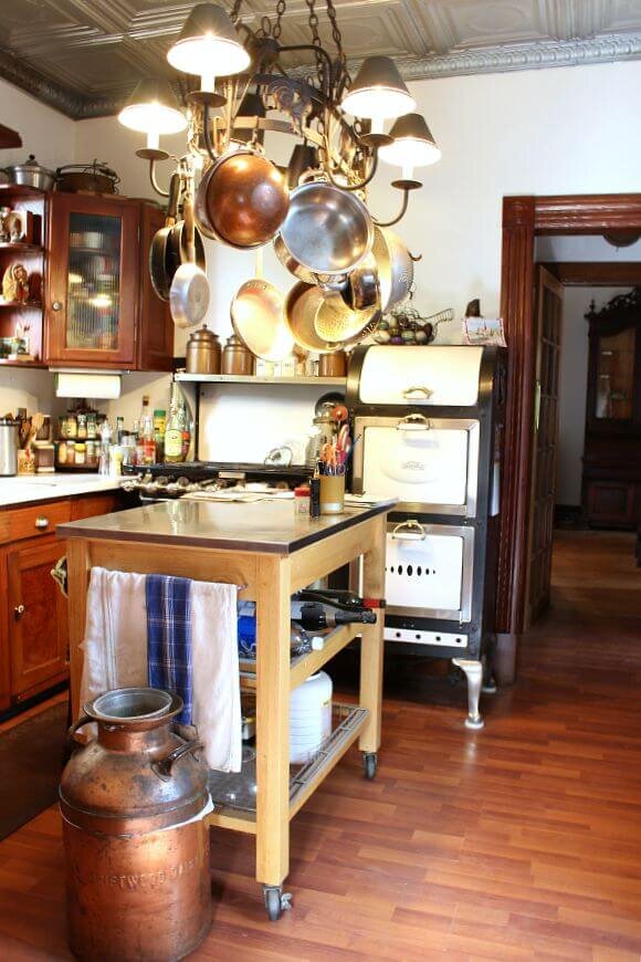 Kitchen BEFORE My Soulful Home http://mysoulfulhome.com