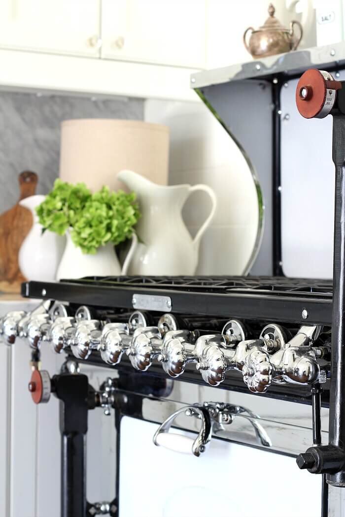 Reliable Stove knobs http://mysoulfulhome.com