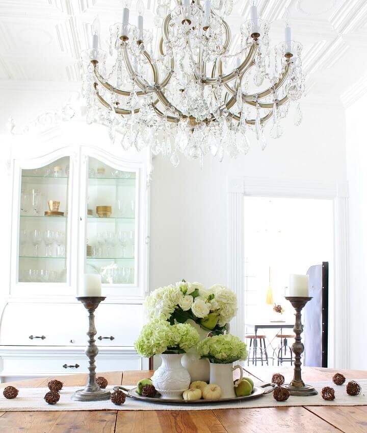 Centerpiece dining room http://mysoulfulhome.com