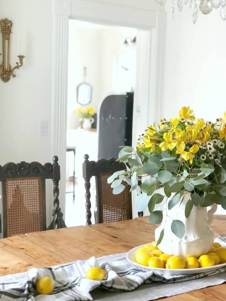 Dining room table http://mysoulfulhome.com