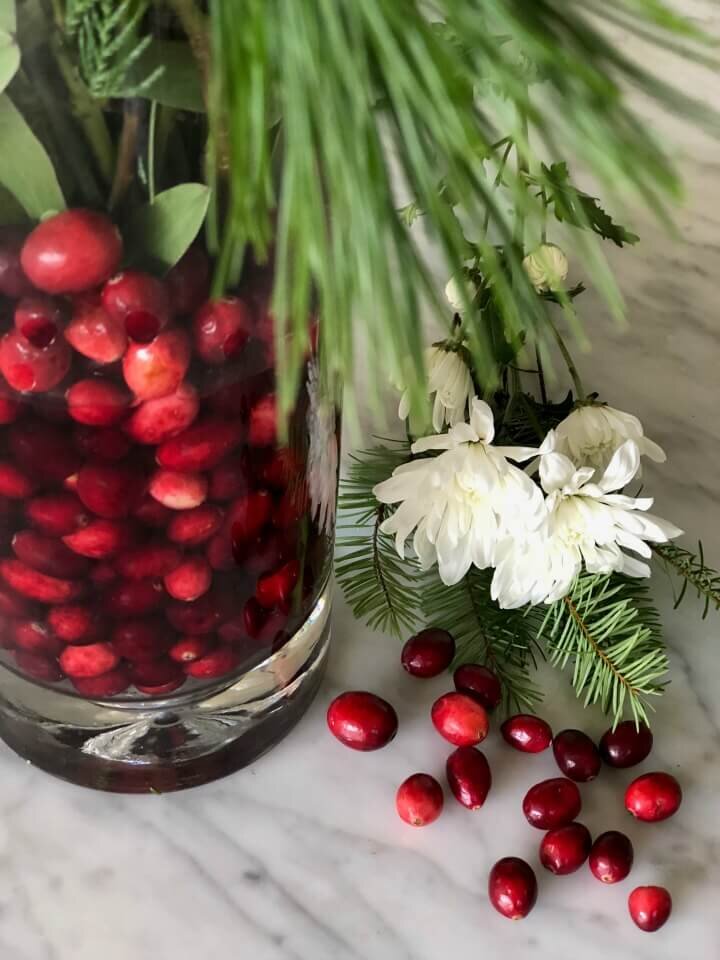 Christmas floral cranberries https://mysoulfulhome.com