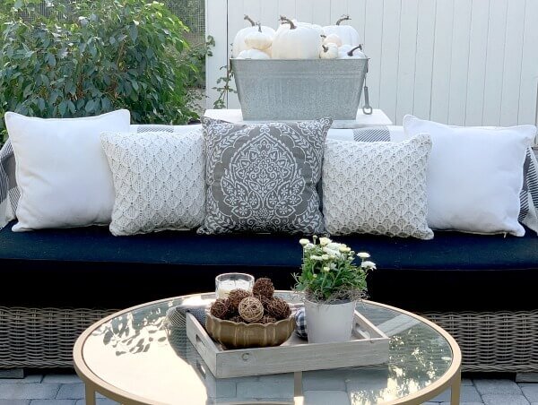Patio pillows fall https://mysoulfulhome.com