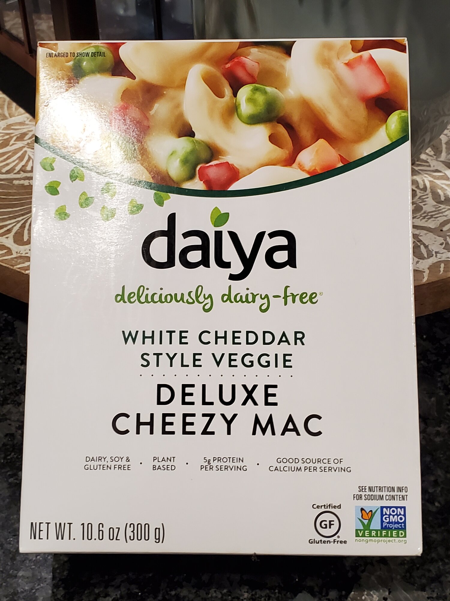 Daiya Deluxe Cheezy Mac Review - Consciously Katelyn