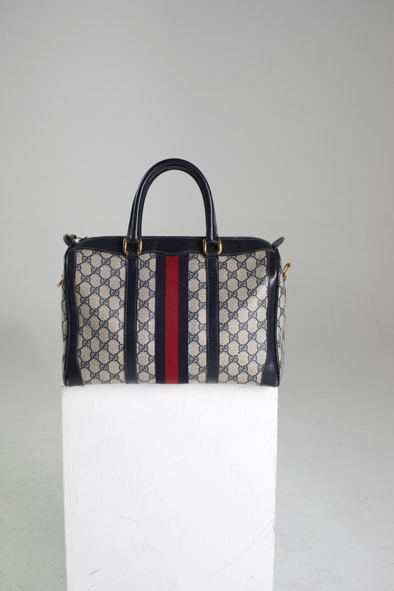Gucci Gucci vintage Web shoulder bag with monogram print Blue ref.995638 -  Joli Closet