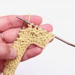 Tuck Stitch. Hand Knitting.