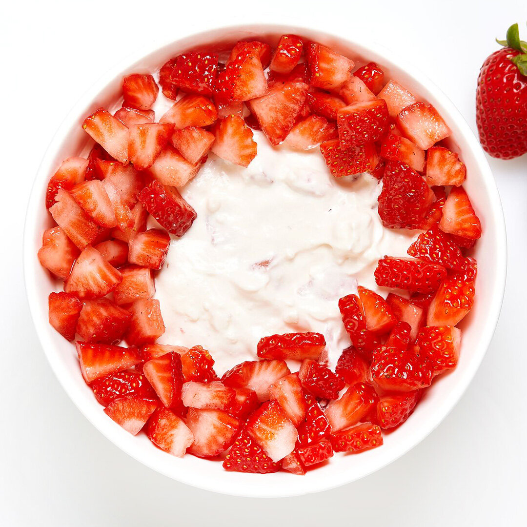 strawberry cheesecake dip