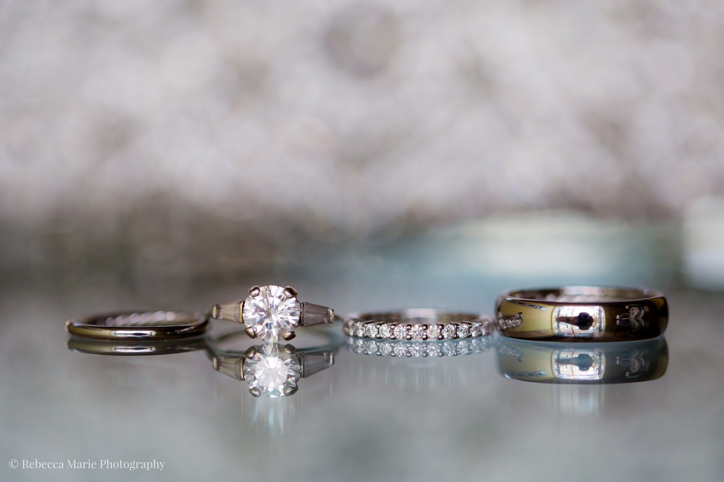 intimate-christmas-wedding-chicago-rebecca-marie-photography_0021