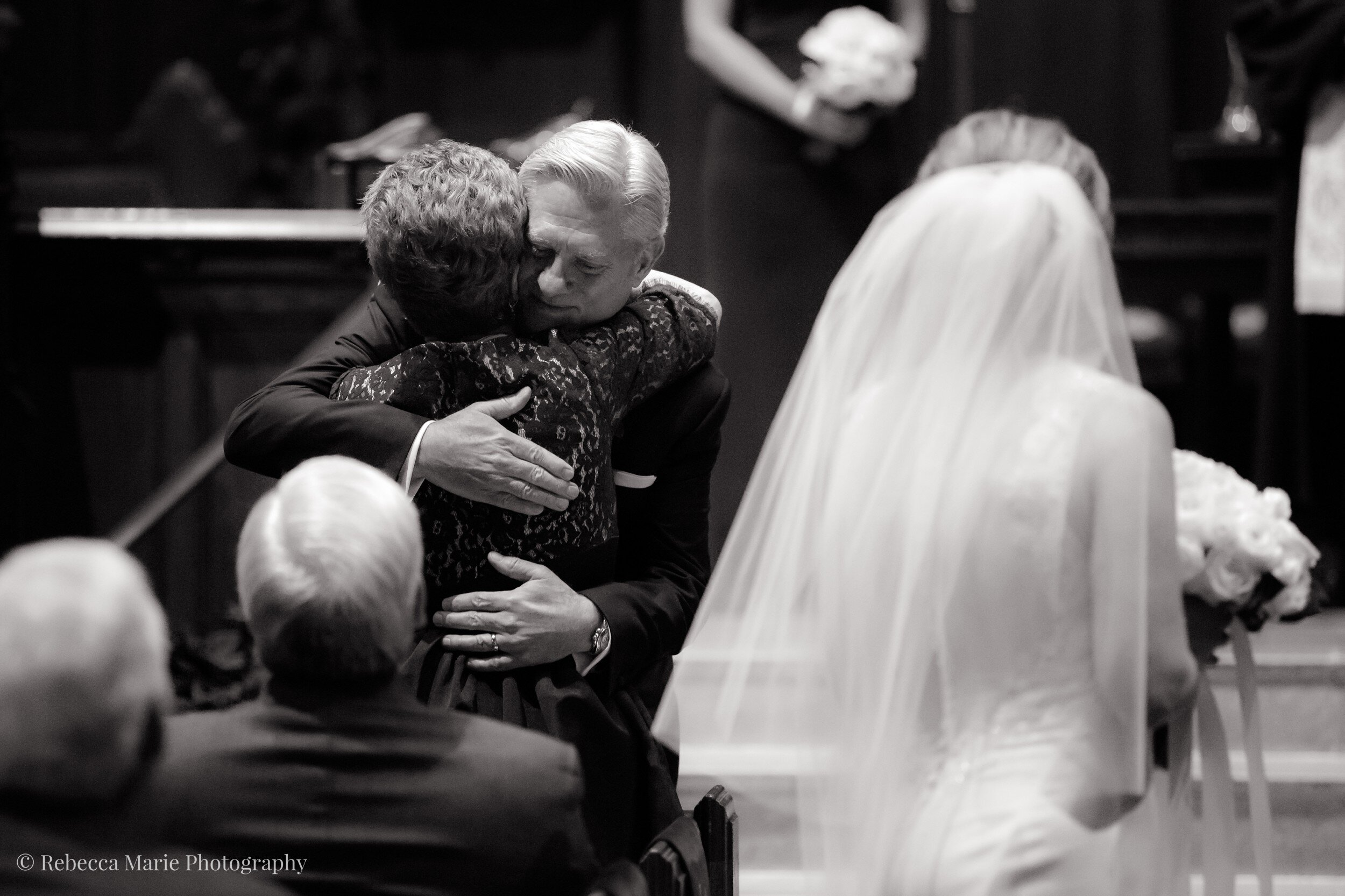 intimate-christmas-wedding-chicago-rebecca-marie-photography_0004