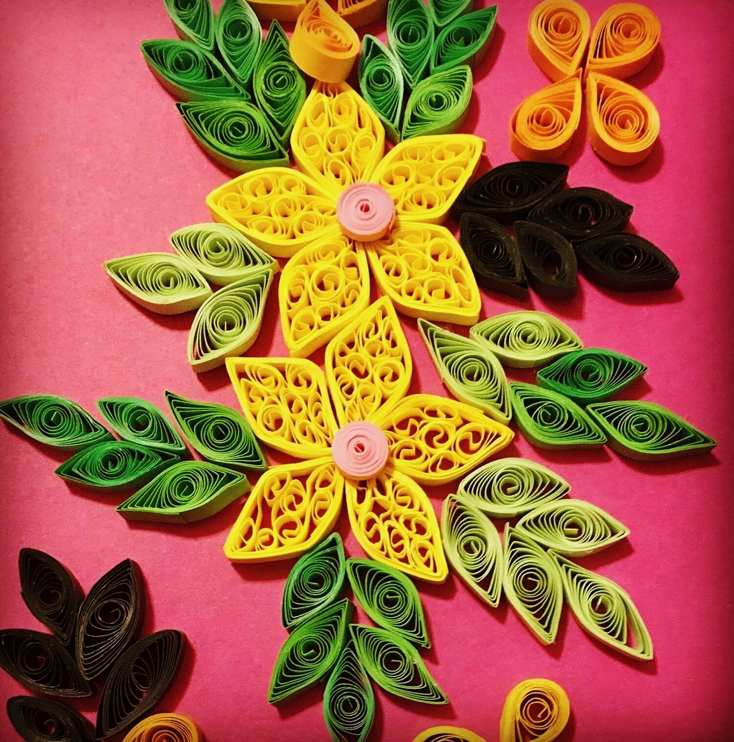 One of my favorite paper quilling projects I made last year. : r/crafts