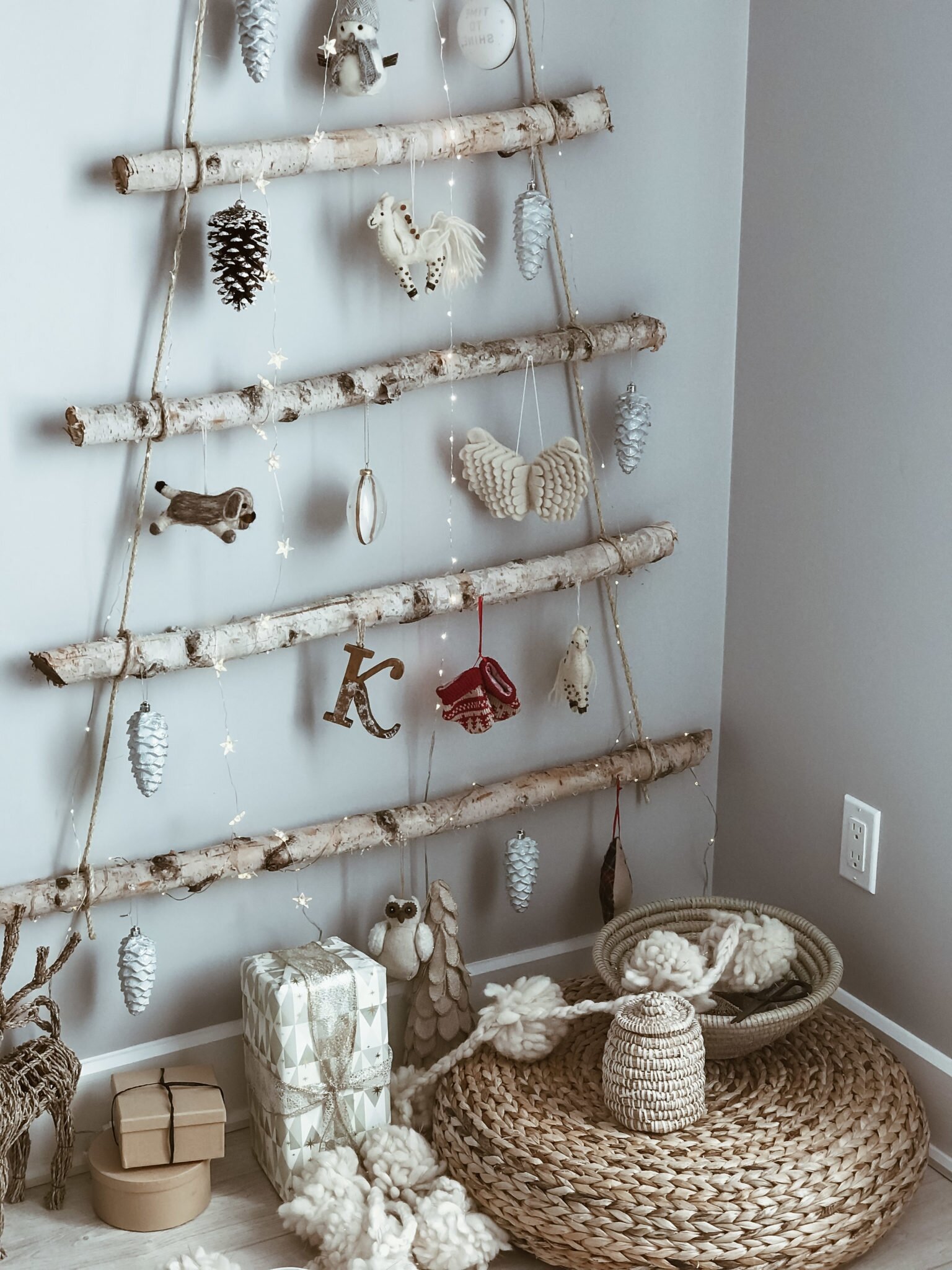 Magical Christmas -- DIY driftwood christmas tree ideas -- warm and cozy decor -- Petite and Bold_