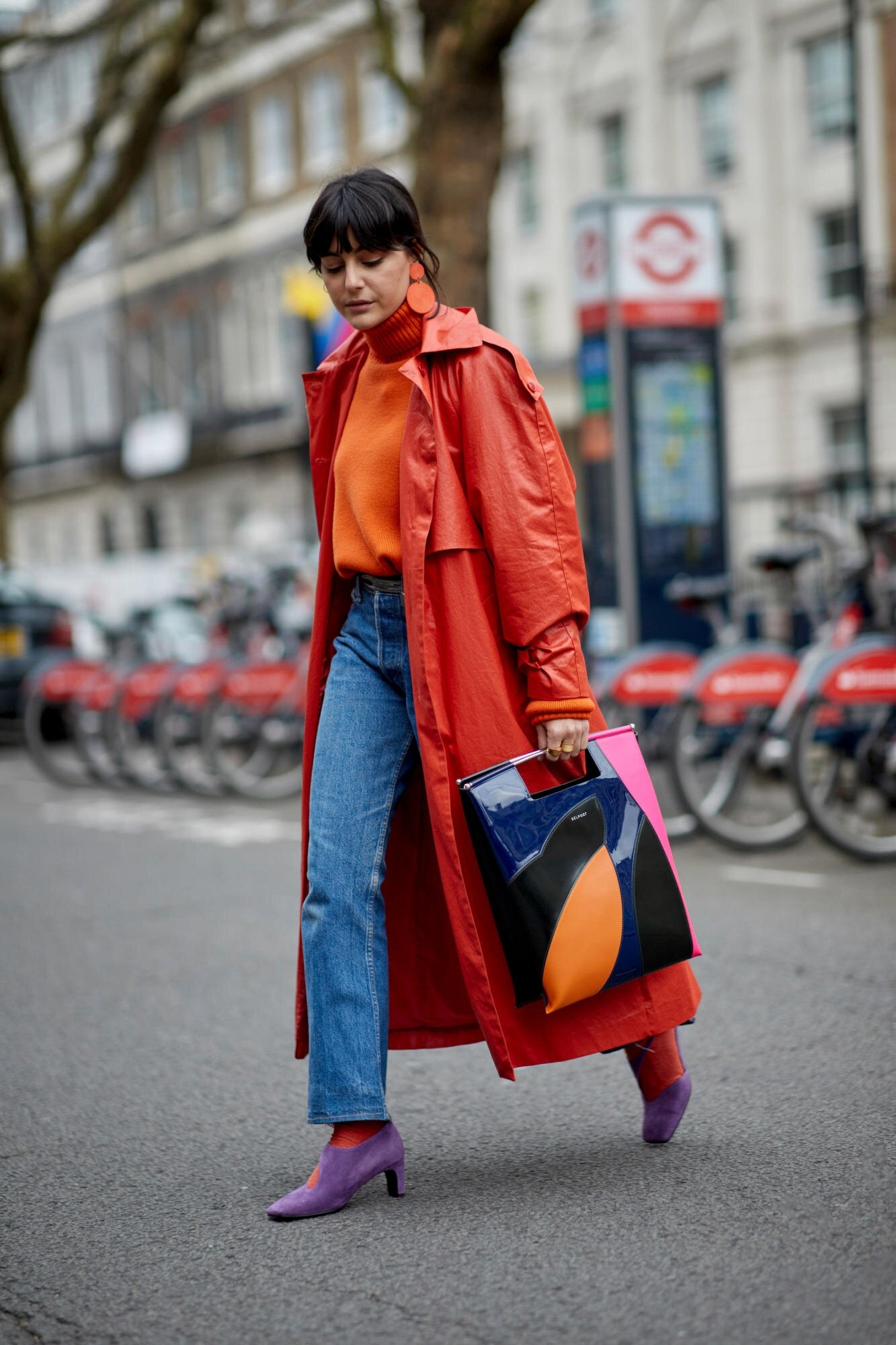 the best street style looks from London Fashion week 2018, trends at London Fashion week