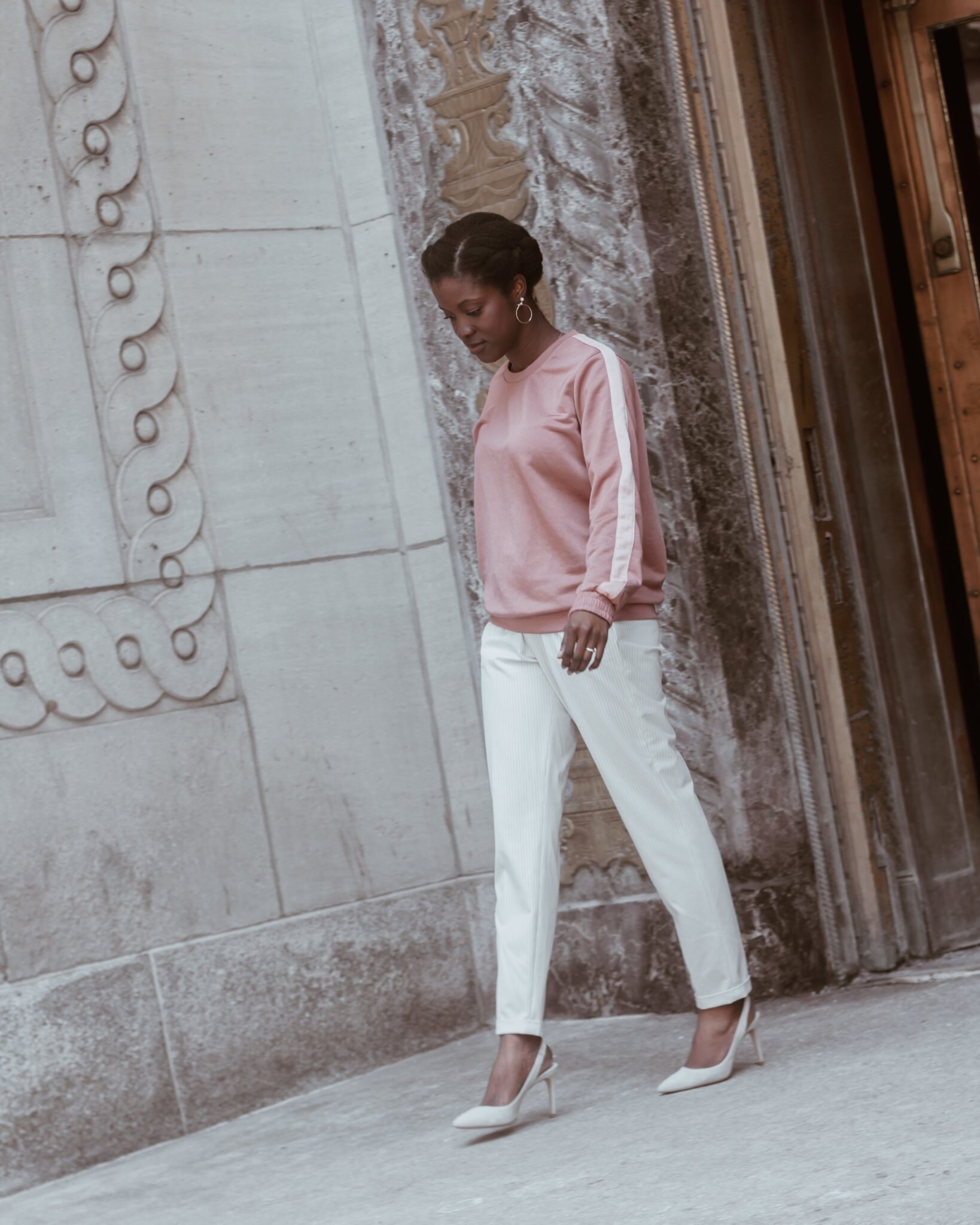 Spring whites - Summer trends 2018 ~~ Petite and Bold Minimal Fashion Blog