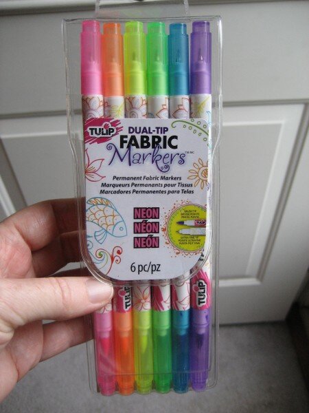 Tulip Opaque Fabric Markers, White