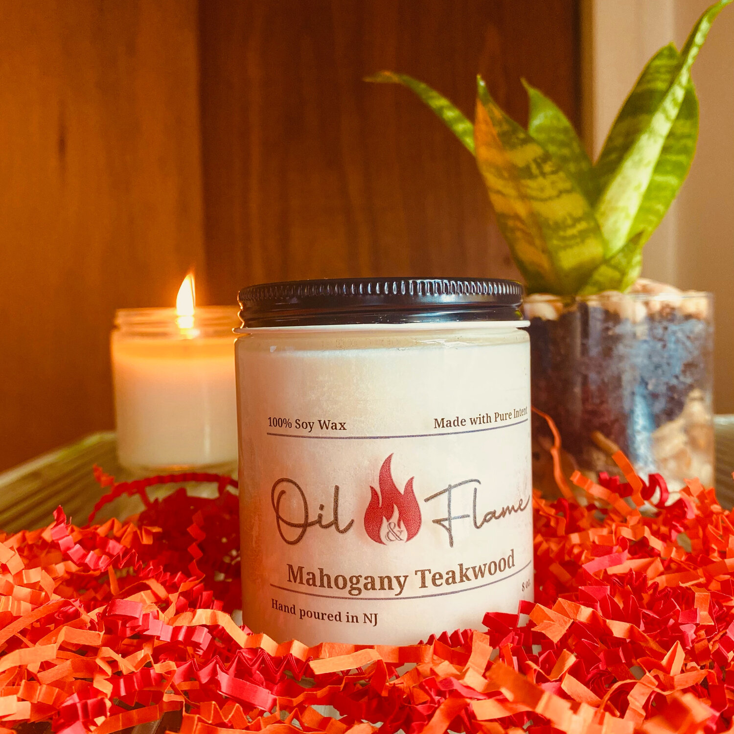 Mahogany Teakwood — Oil and Flame Candles