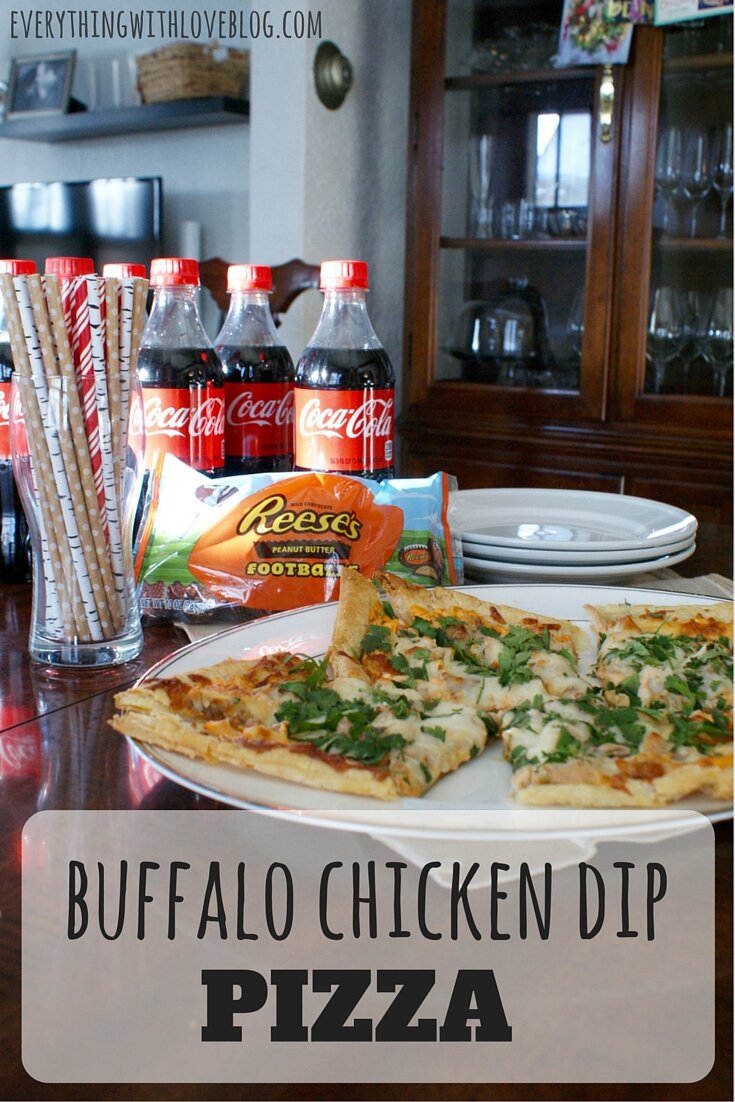 buffalo chicken dip pizza perfect for a #HomeBowlParty #ad | everythingwithloveblog.com