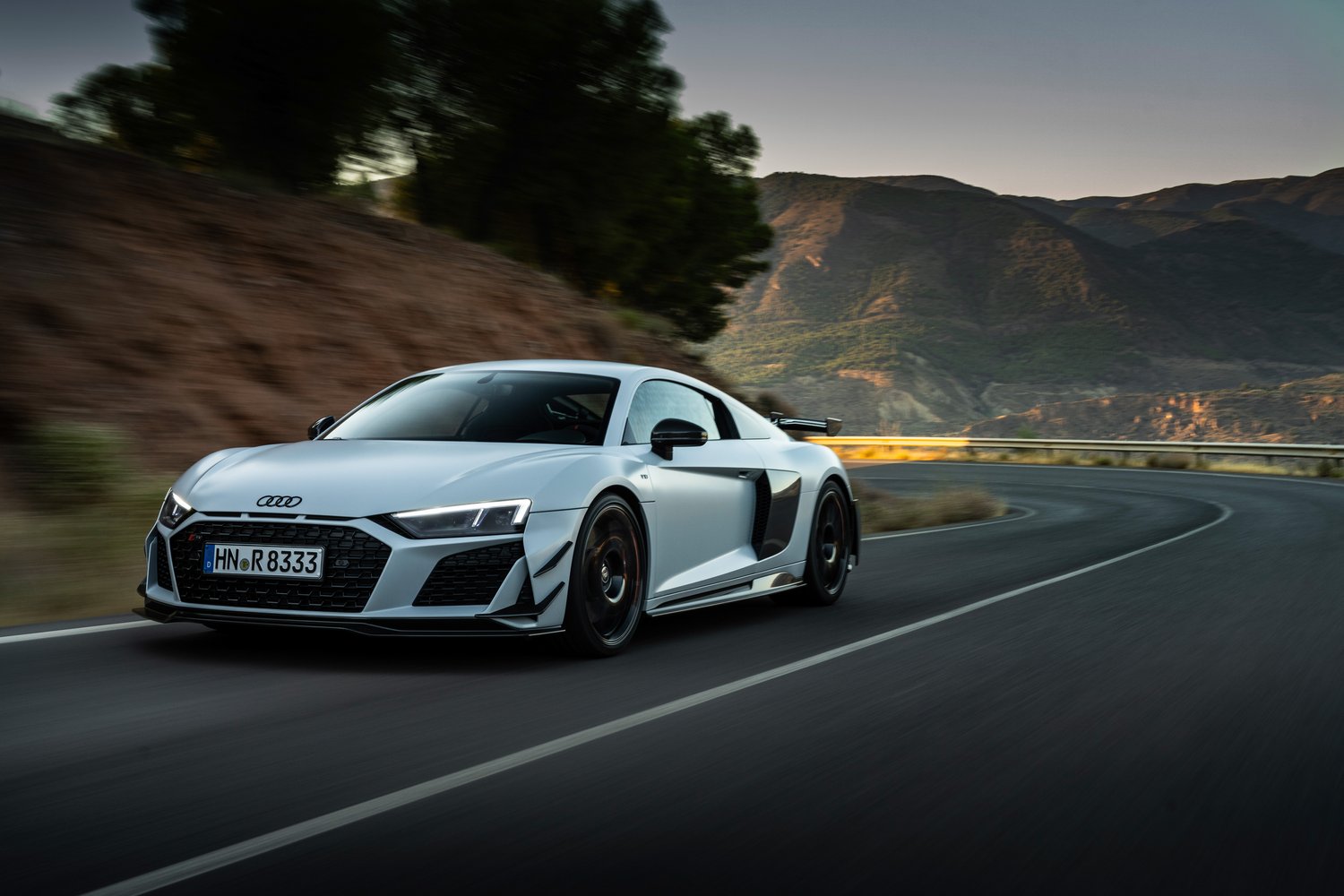 The new Audi R8: Updated dynamics for the high-performance sports car