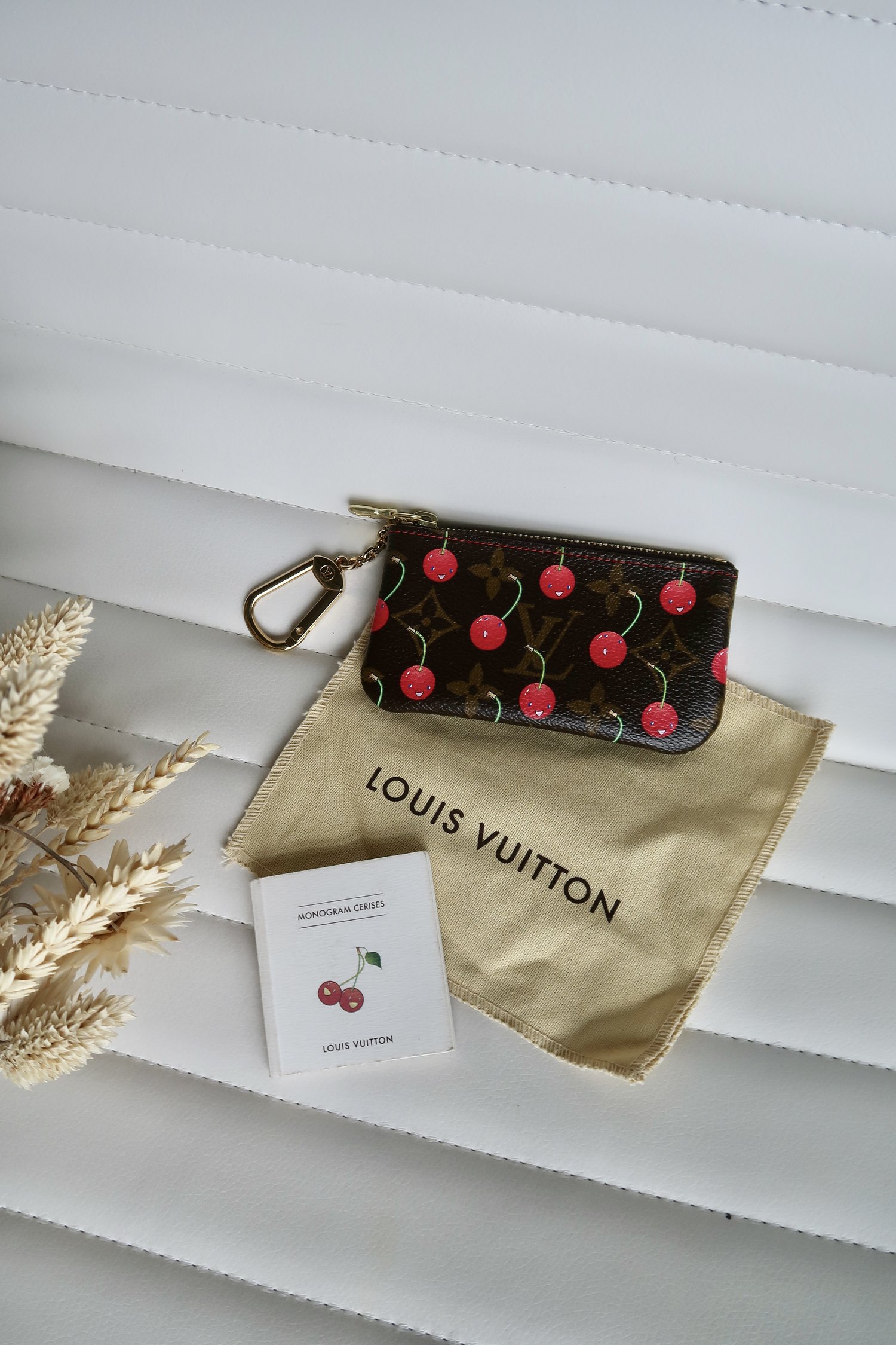 Louis Vuitton Authenticated Key Pouch Clutch Bag