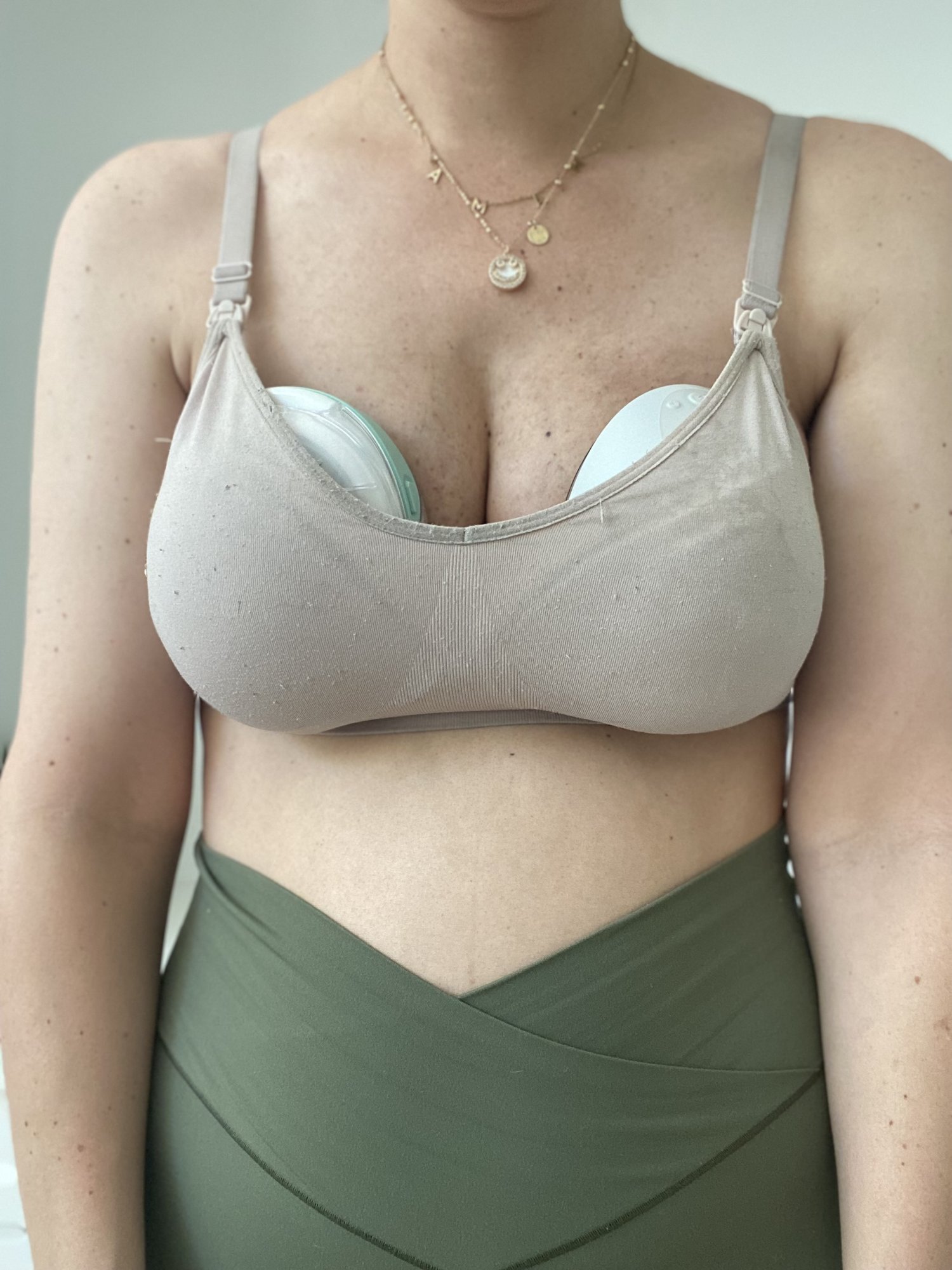 Best Bras for the Willow & Elvie breast pumps . Curious on which bra to get  ! Check this video out for the Top 5 best bras for these portable pumps !  .