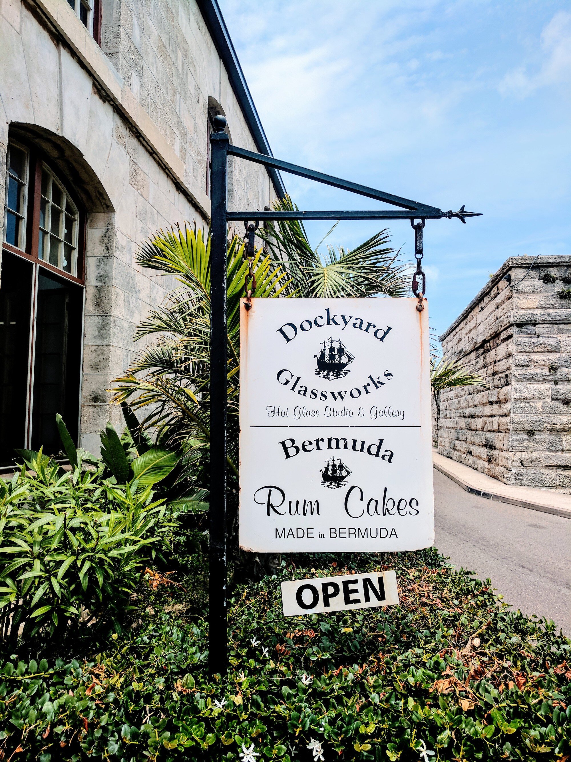Bermuda sign for dockyard glassworks