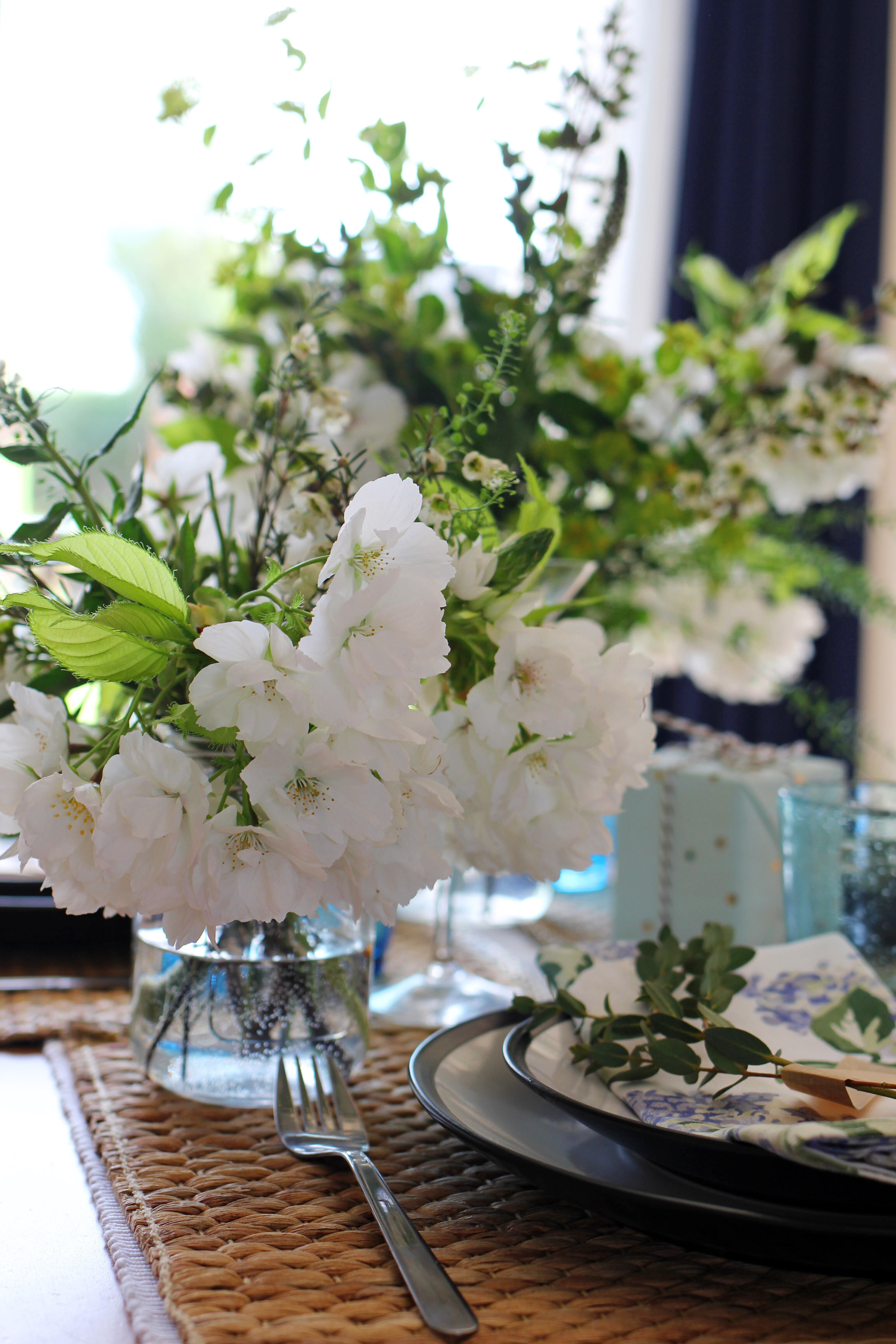 A Spring Tablescape | The Mother Cooker