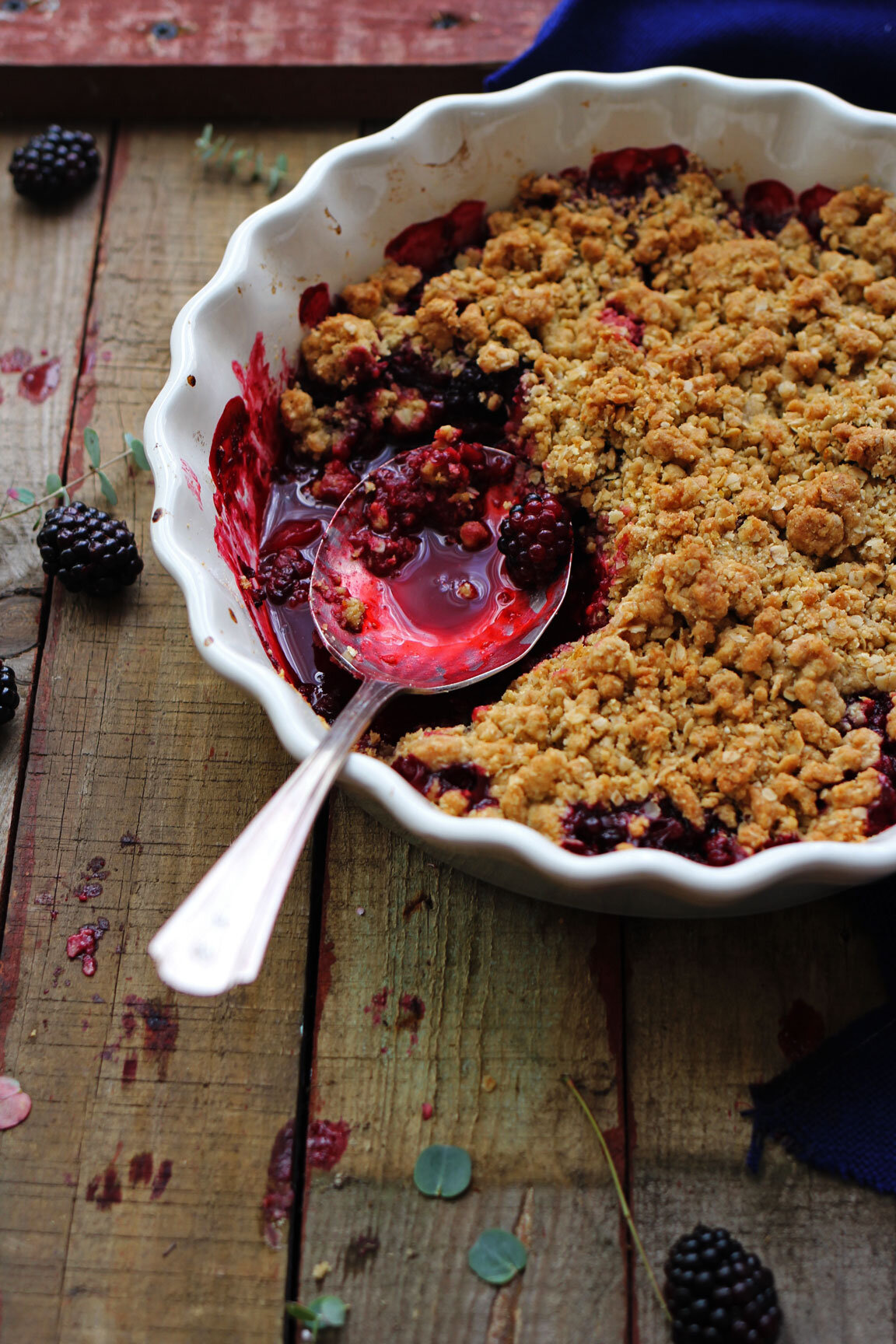 Spiced Blackberry and Pear Crumble | The Mother Cooker