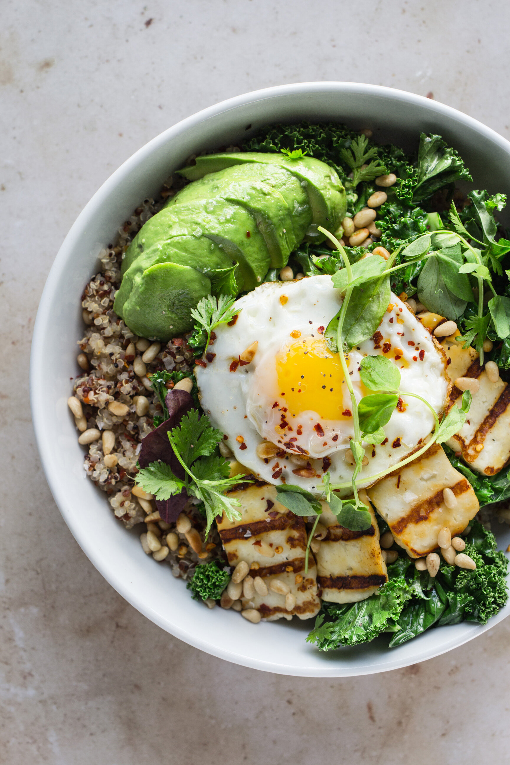 Quinoa and Halloumi Breakfast Bowl | The Mother Cooker