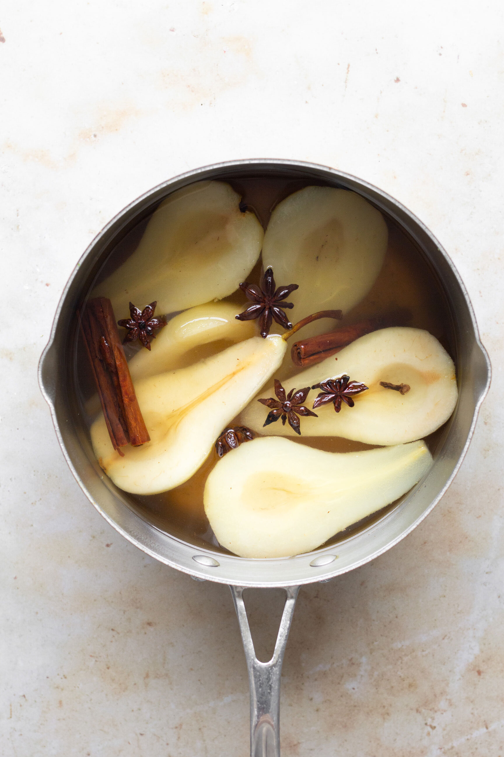Spiced Poached Pears | The Mother Cooker