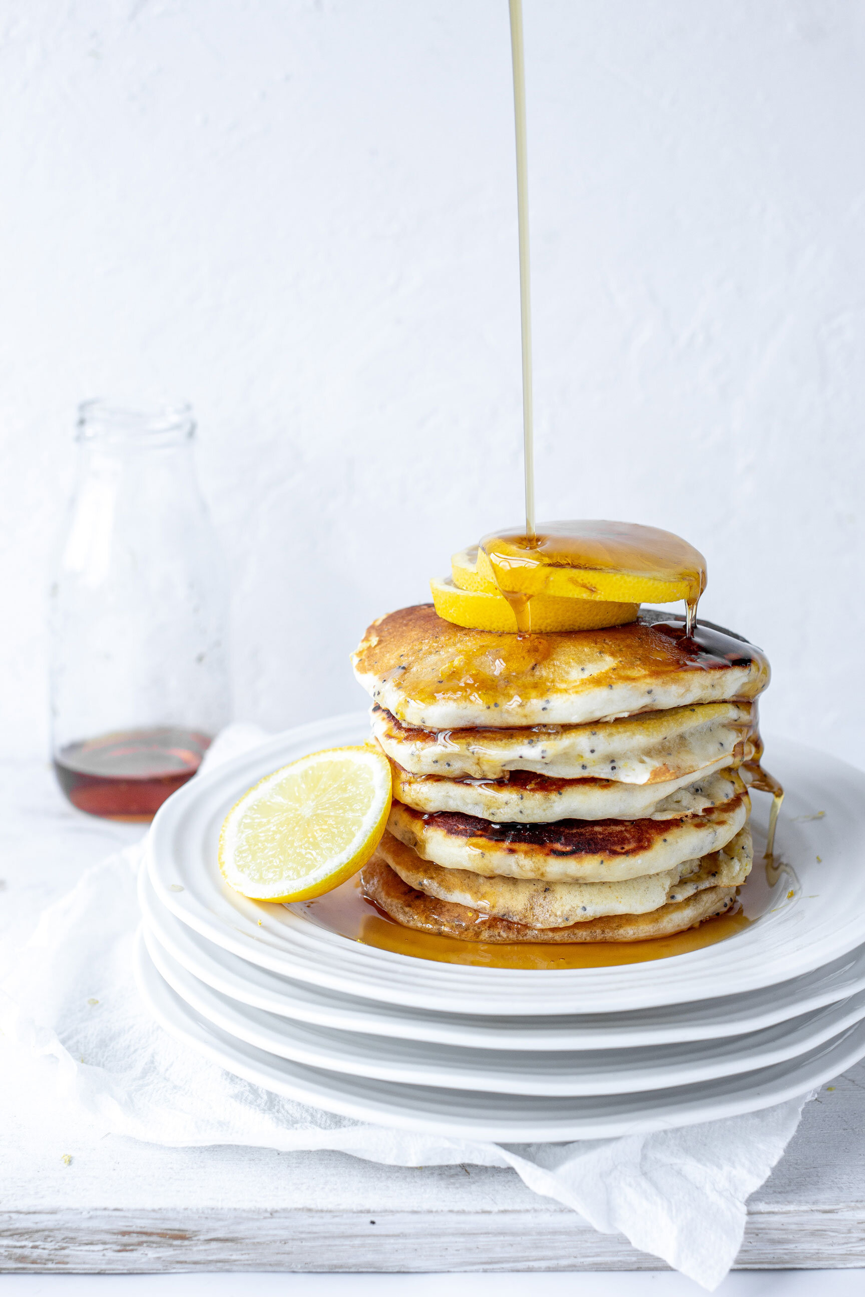 Vegan Lemon and Poppy Seed Pancakes | The Mother Cooker