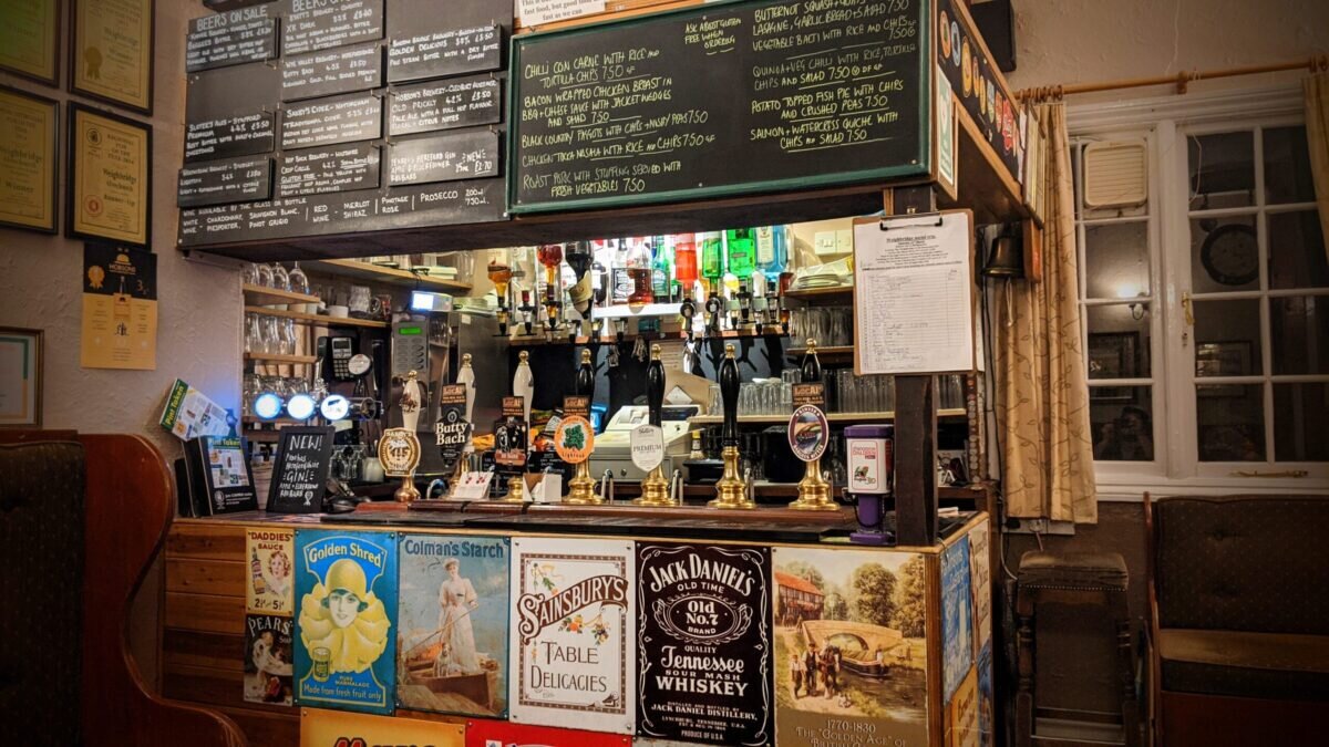 A picture of the bar at the weighbridge pub in Alvechurch as part of great pub series