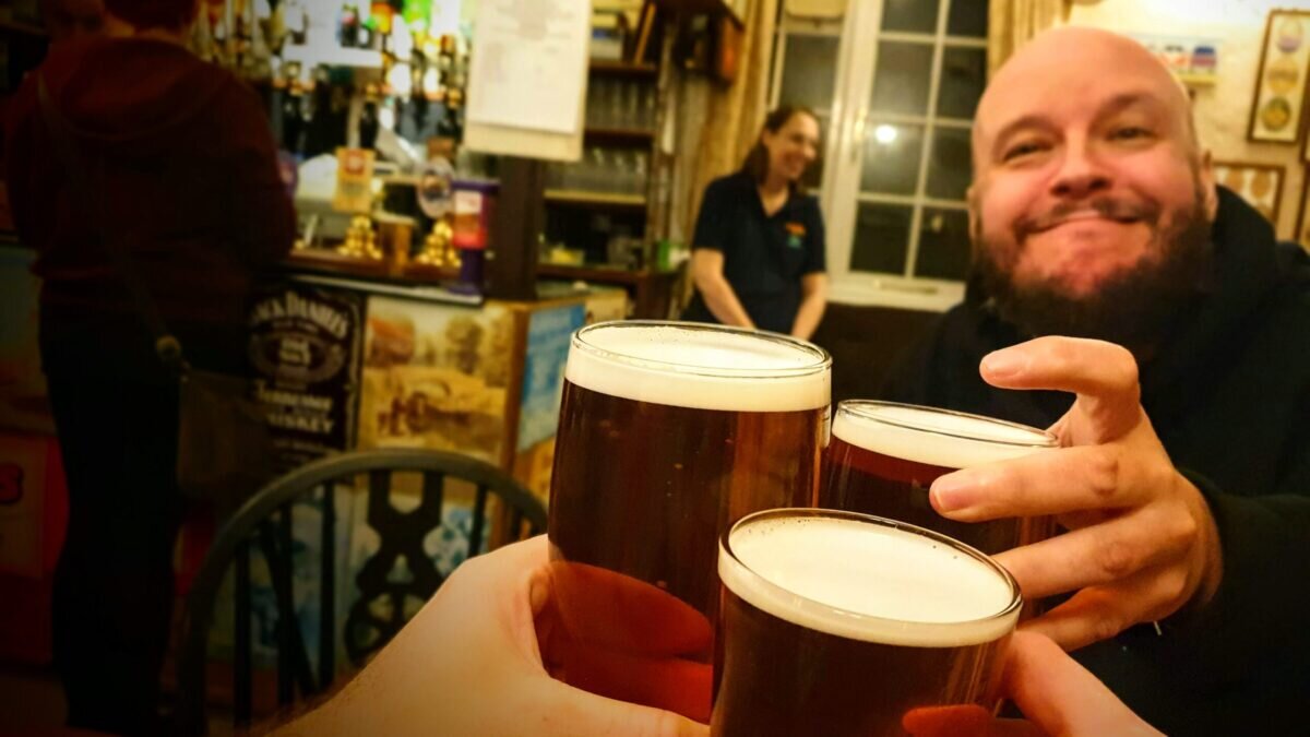 A picture of some friends enjoying a pint down at the weighbridge pub in Alvechurch as part of great pub series