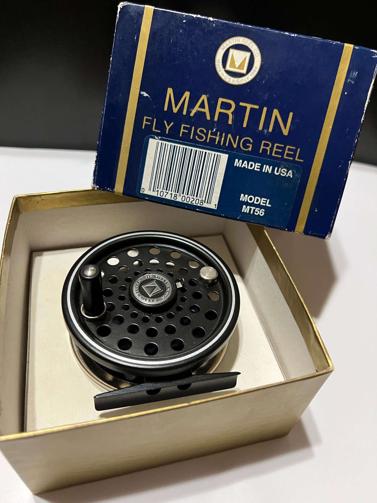 Martin Trophy MT56 Fly Reel with Original Box & Carry Bag — VINTAGE FISHING  REELS