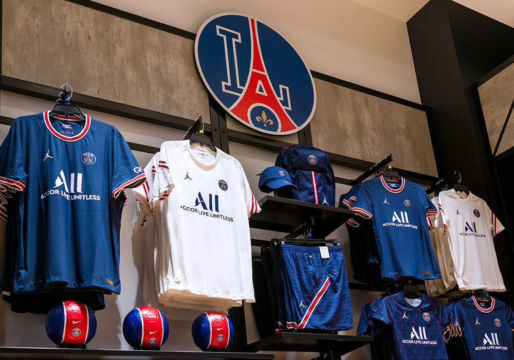 Paris Saint-Germain and Fanatics reveal new Los Angeles store; the