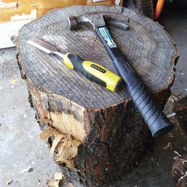 DIY Tree Stump Tables-12