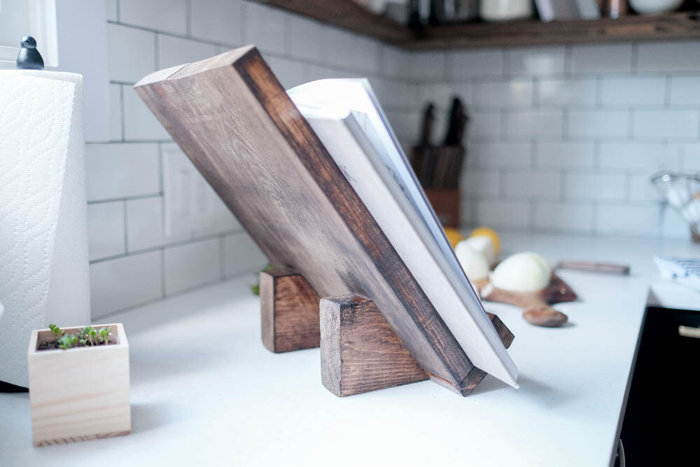 How To Make A DIY Cookbook Stand