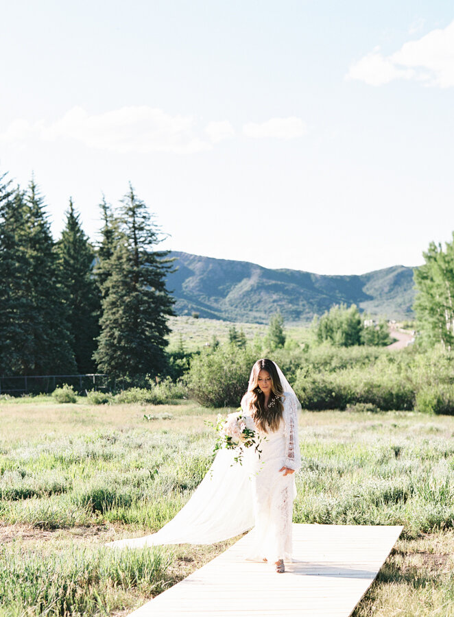 Aspen Colorado Wedding by Bluebird Productions08