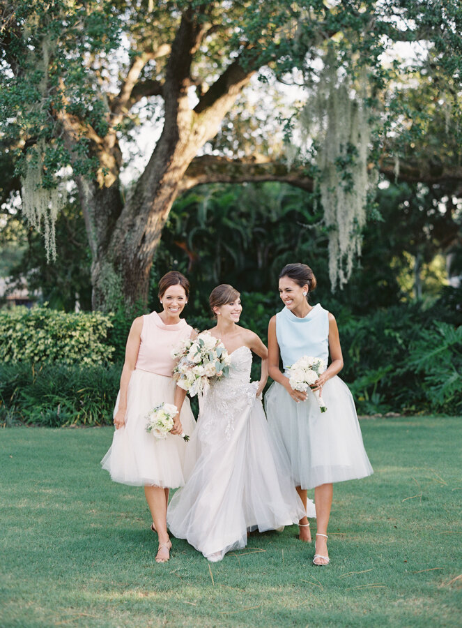 Southern Weddings Magazine v7 Editorial by Jessica Lorren and Sarah Tucker04