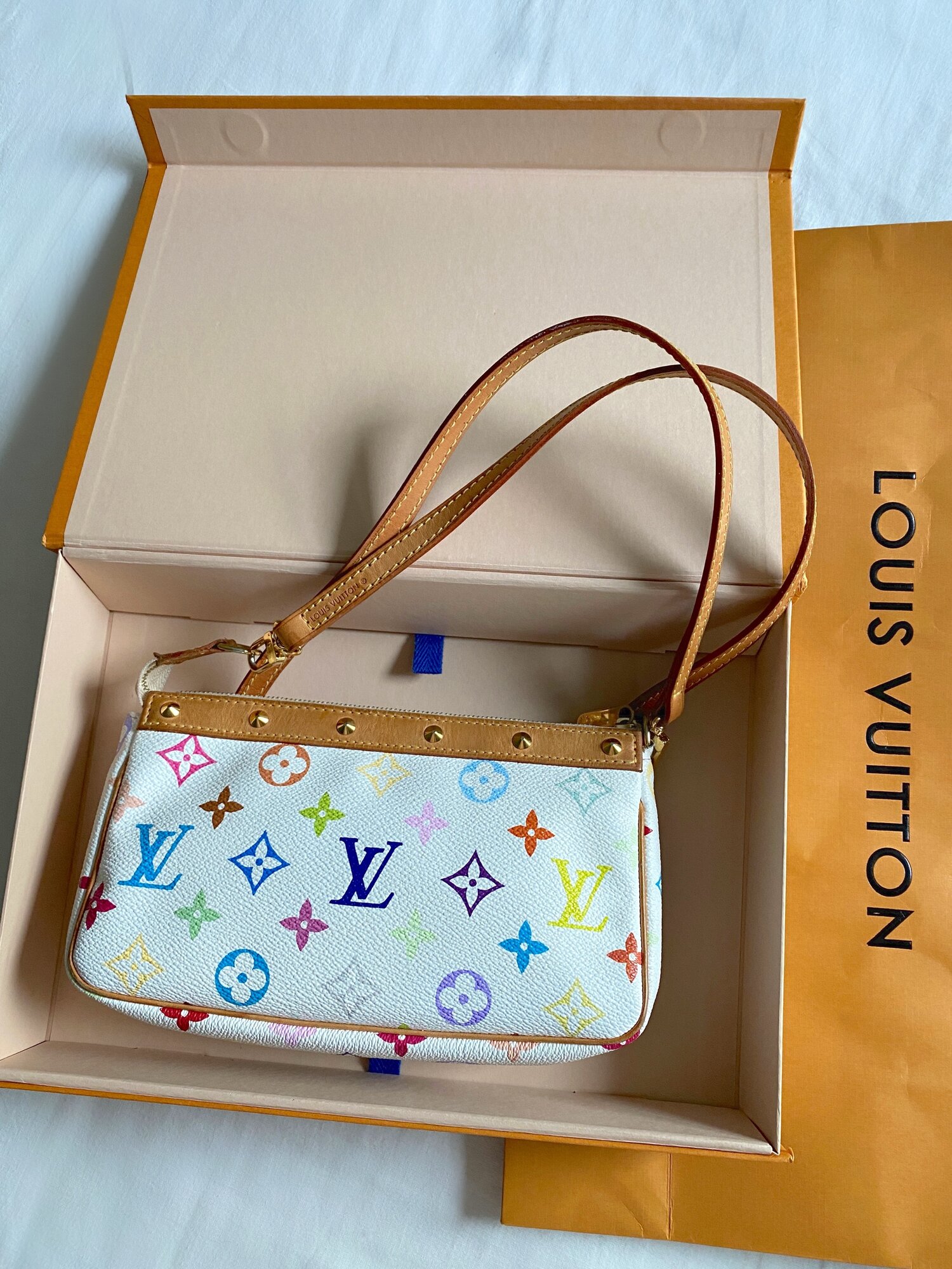 Louis Vuitton Multicolor Pochette – SFN