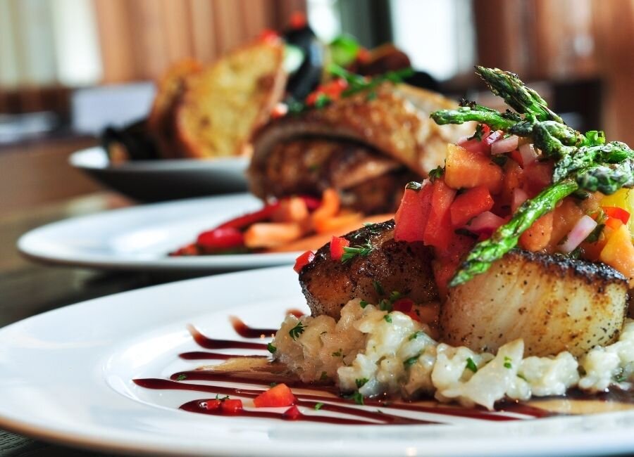 10 Seafood Restaurants in Naples Florida You Have to Try — Naples Florida Travel Guide