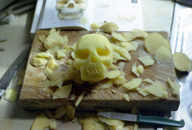 Potato skull by David Shrigley