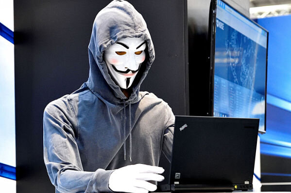 Anonymous_computer
