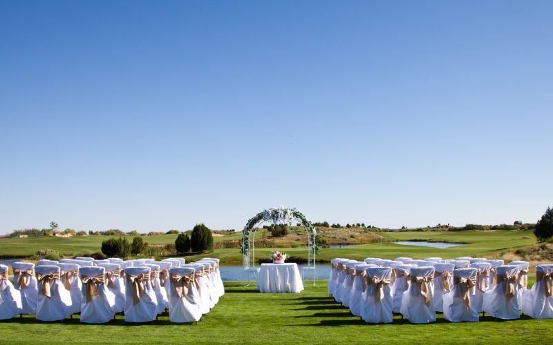 wedding setup golf course