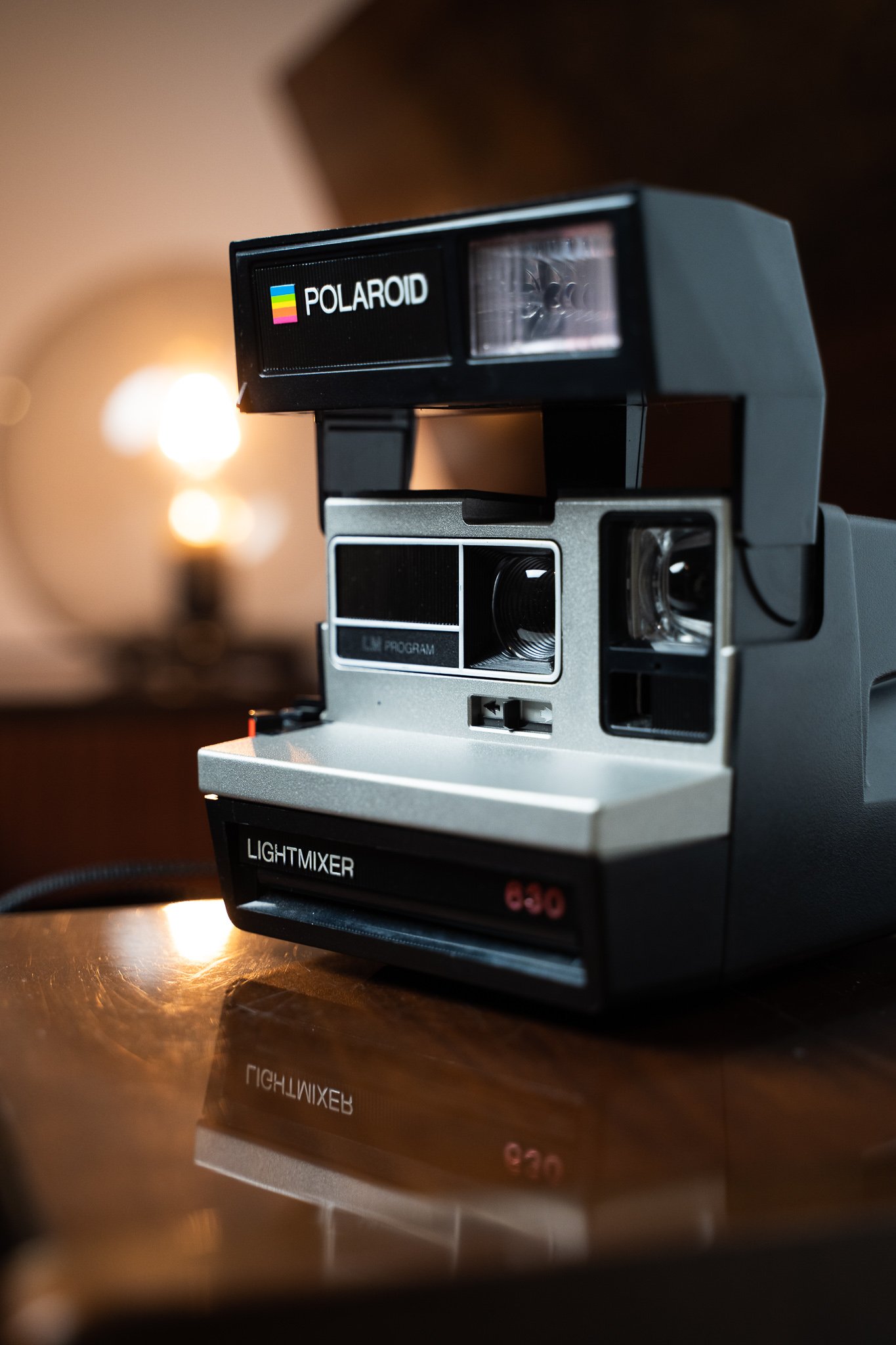 Polaroid 600 Land Camera — Analogthriftshop