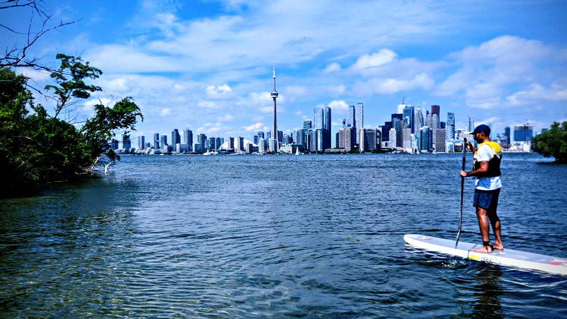 Toronto Island stand up paddle boarding