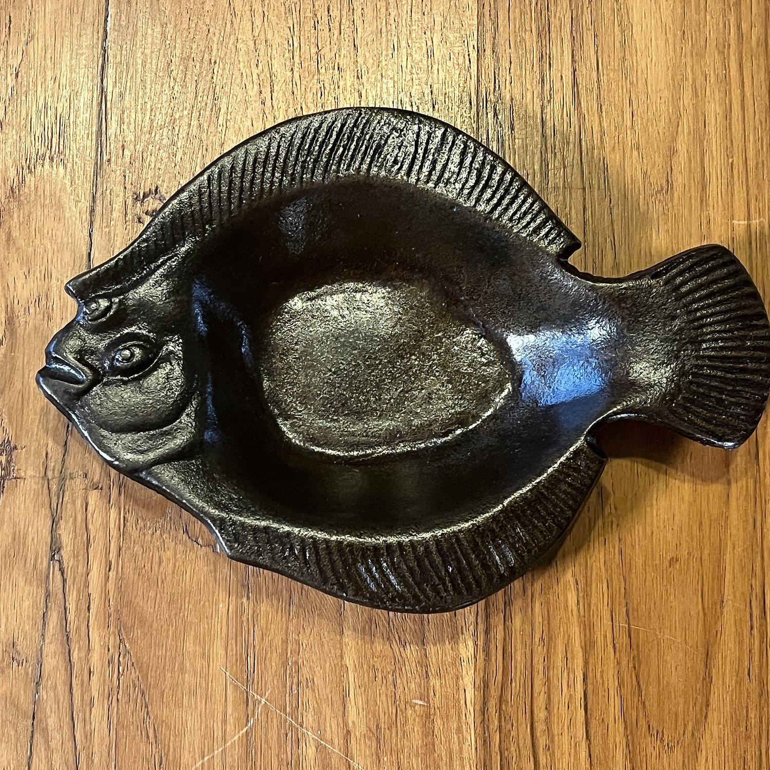 Vintage Japan Cast Iron Fish Shape Pan Dish Tray Set of 3